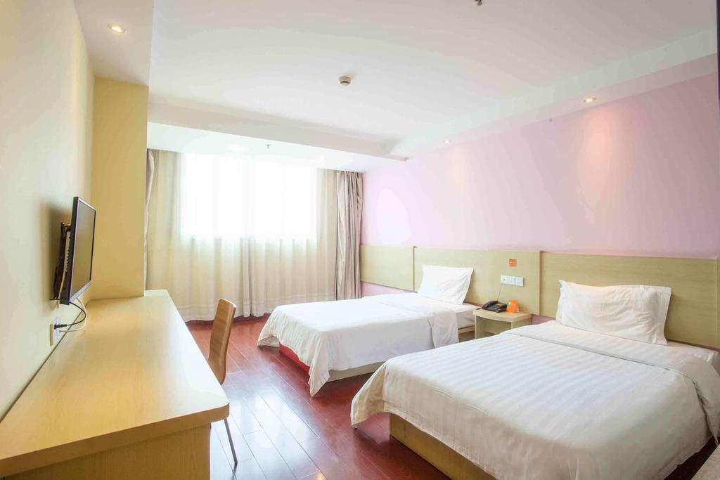7Days Inn Qufu Sankong Room photo